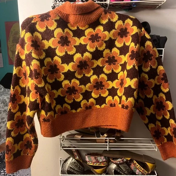 Zara Orange and Yellow Knit Sweater - Picture 4 of 4